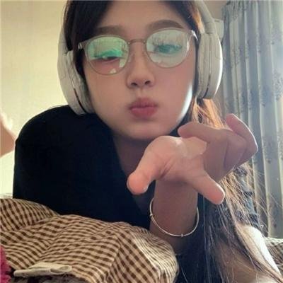 动作女主：水果应援团